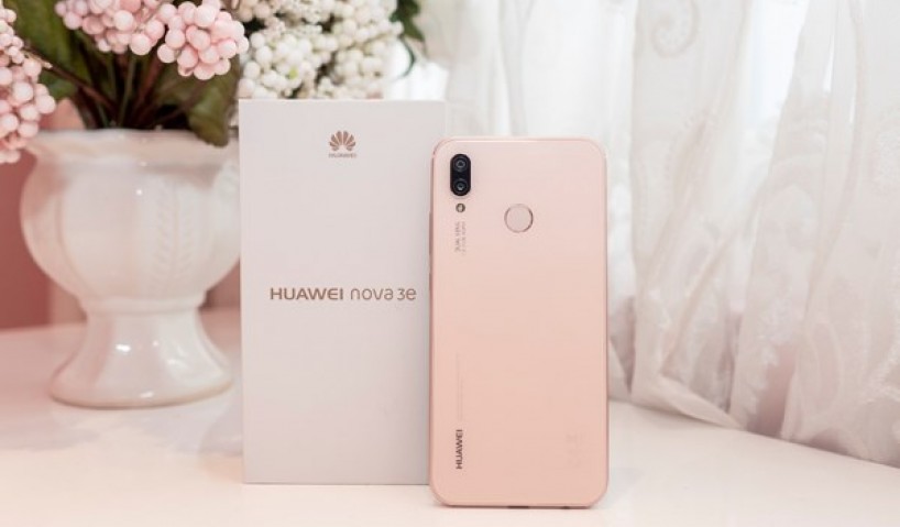 Nữ tính, dịu dàng với Huawei Nova 3e màu hồng Sakura Pink