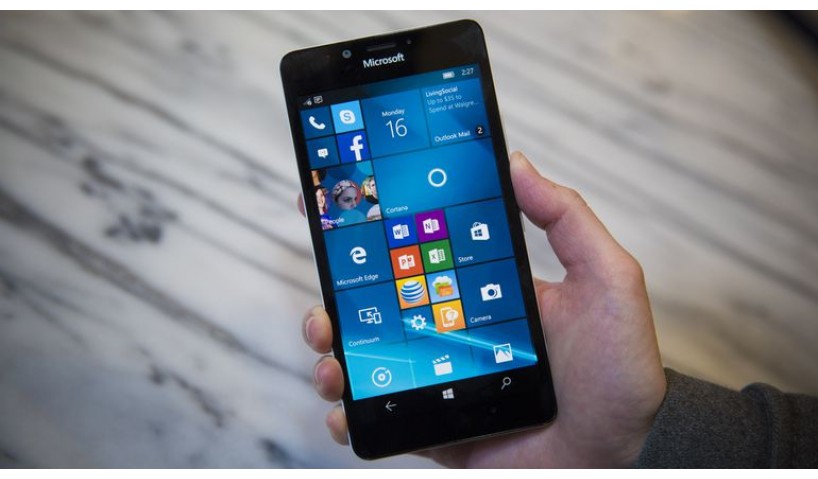 Lumia 950 chỉ còn 3,99 triệu: “Hốt ngay kẻo tiếc”
