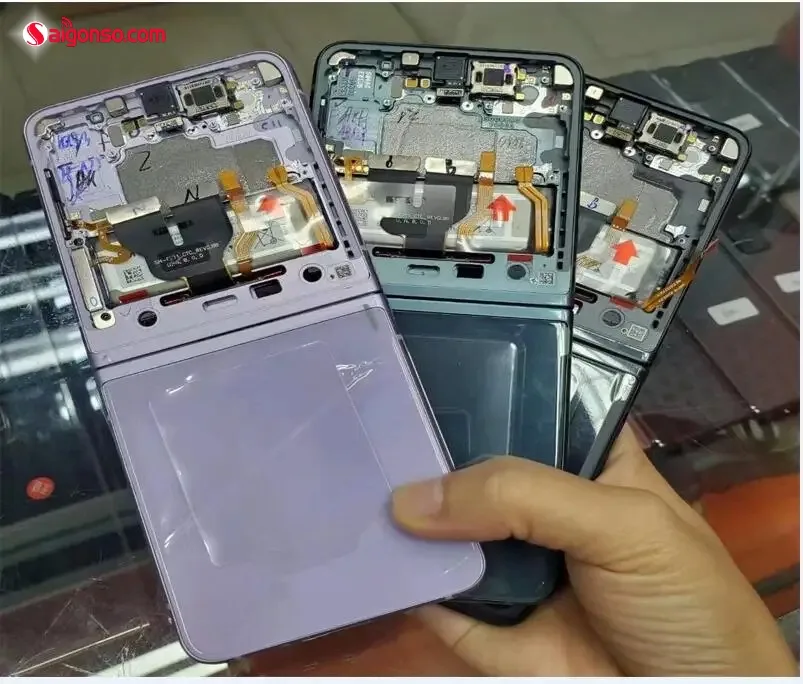 Thay khung sườn Samsung Z Flip 3