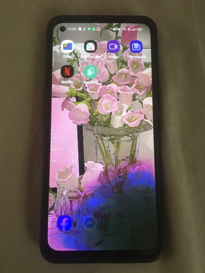 Màn hình Oppo Reno 14f bị đổ mực